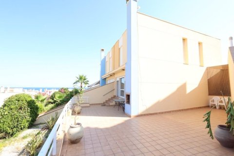 House zum Verkauf in Cabo Roig, Alicante, Spanien 3 Schlafzimmer, 180 m2 Nr. 177872 - Foto 16