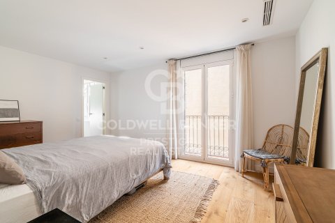 Продажа пентхауса в Барселона, Испания 3 спальни, 172м2 №157382 - фото 15