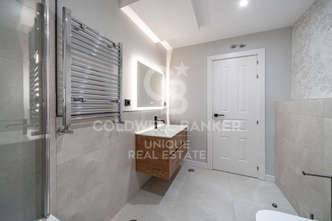 Apartamento en venta en Madrid, España 2 dormitorios, 125 m2 No. 157381 - foto 28