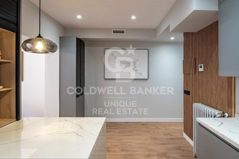 Apartamento en venta en Madrid, España 2 dormitorios, 125 m2 No. 157381 - foto 16