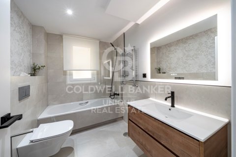 Apartamento en venta en Madrid, España 2 dormitorios, 125 m2 No. 157381 - foto 26