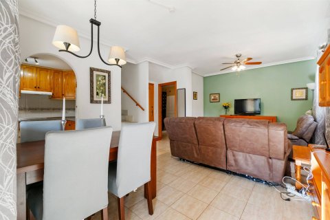 Radhus till salu i Playa Flamenca II, Alicante, Spanien 2 sovrum, 104 kvm. Nr. 155933 - foto 18