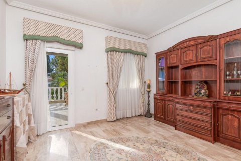 Villa à vendre à Rojales, Alicante, Espagne, 5 chambres, 344 m2 No. 155901 - photo 15