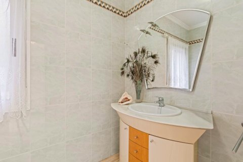 Villa à vendre à Rojales, Alicante, Espagne, 5 chambres, 344 m2 No. 155901 - photo 9