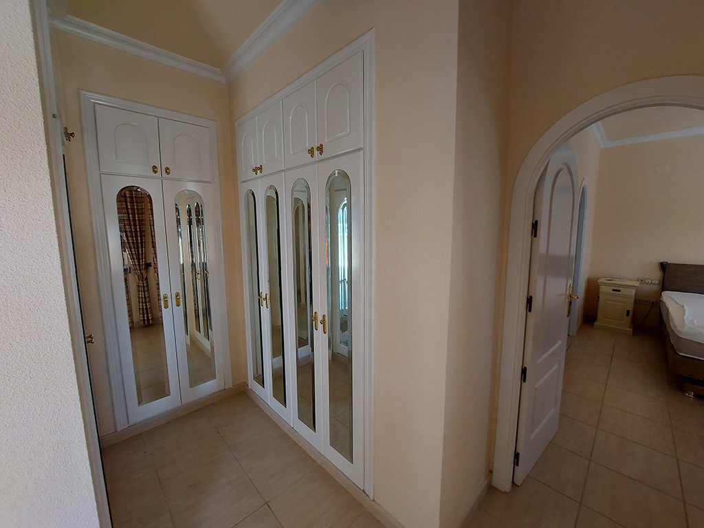 Villa i Ciudad Quesada, Alicante, Spanien 7 sovrum, 650 kvm. Nr. 80838