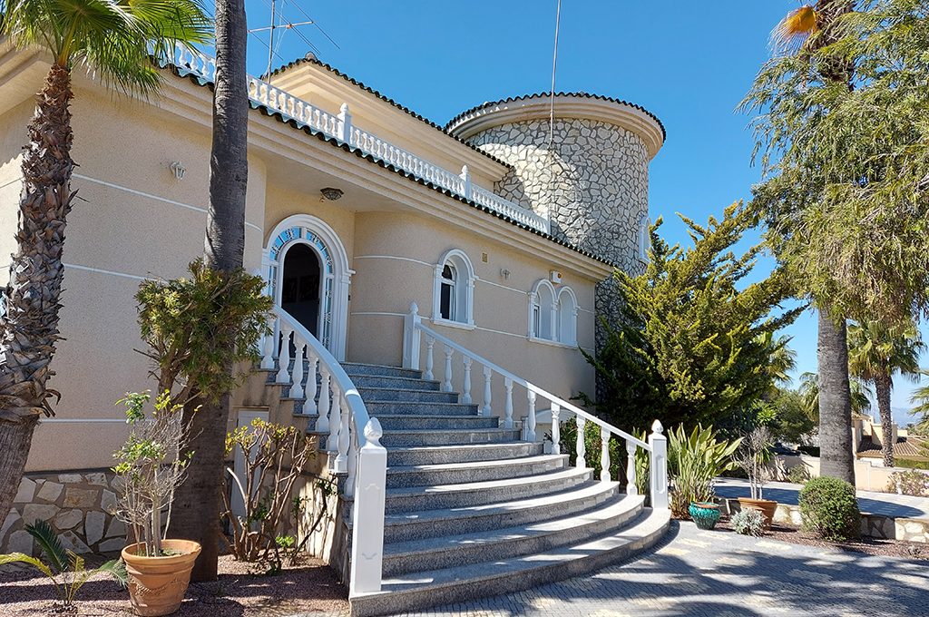 Villa i Ciudad Quesada, Alicante, Spanien 7 sovrum, 650 kvm. Nr. 80838
