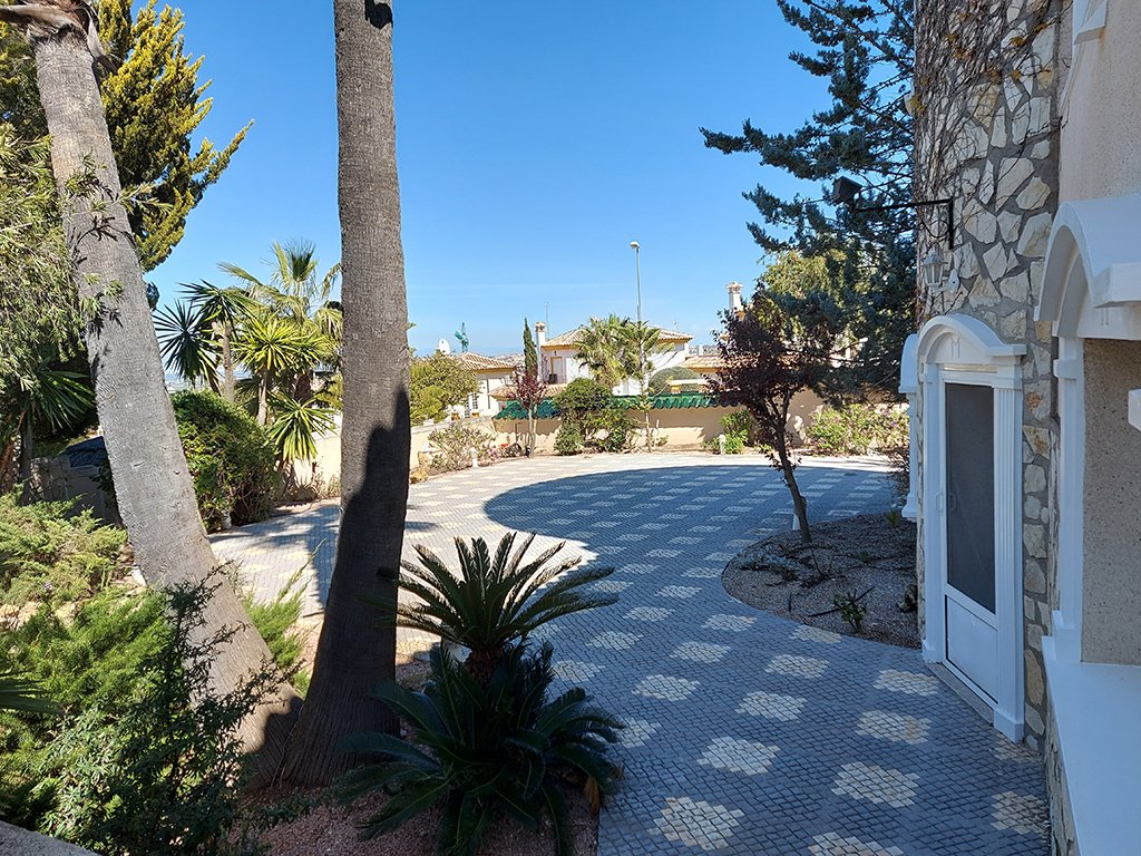 Villa i Ciudad Quesada, Alicante, Spanien 7 sovrum, 650 kvm. Nr. 80838