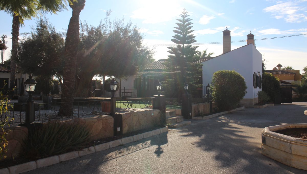 Villa à Catral, Alicante, Espagne 7 chambres, 750 m2 No. 80975