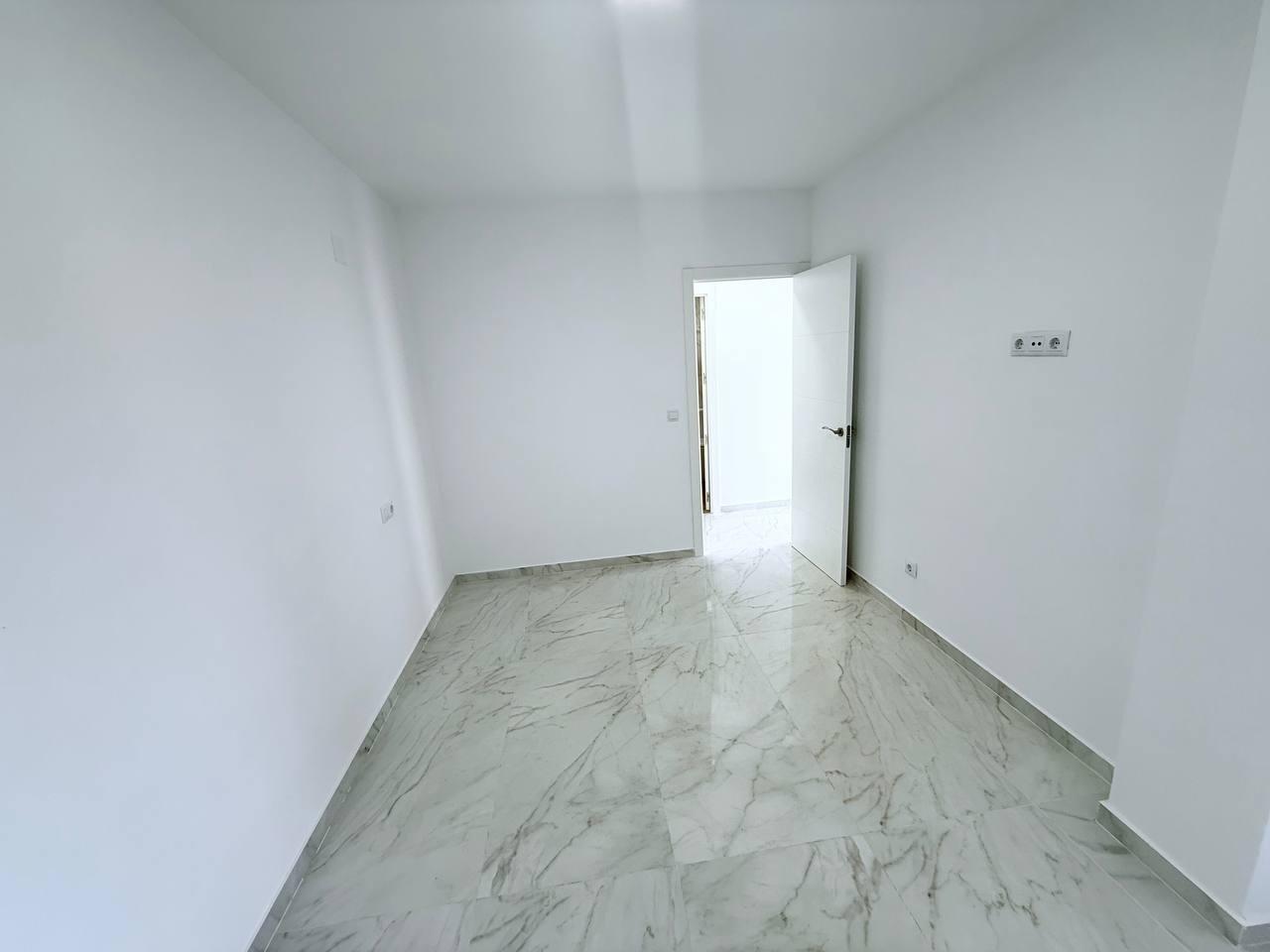Lägenhet i La Veleta, Alicante, Spanien 2 sovrum, 78 kvm. Nr. 184205