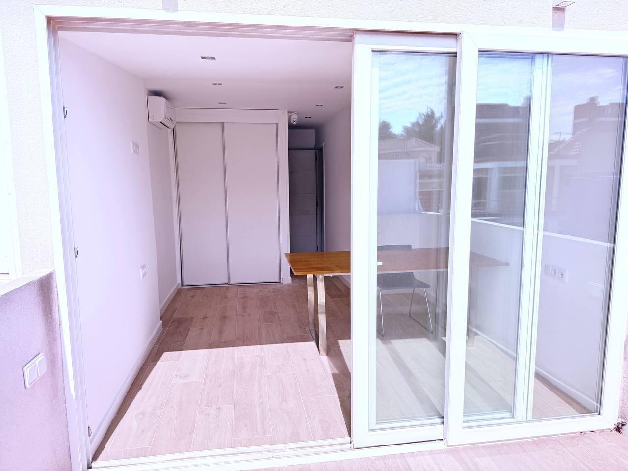 House in Urbanizacion Las Filipinas, Alicante, Spain 3 bedrooms, 98 sq.m. No. 184204