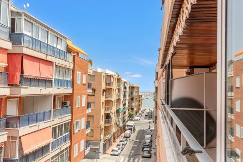 Apartment for sale in Torrevieja, Alicante, Spain 3 bedrooms, 114 sq.m. No. 184203 - photo 13