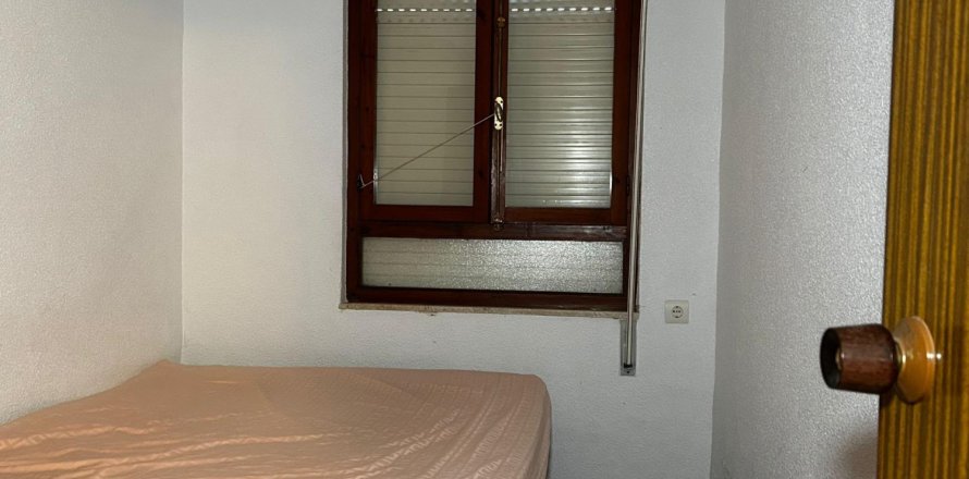 Wohnung in Torrevieja, Alicante, Spanien 3 Schlafzimmer, 93 m2 Nr. 184200