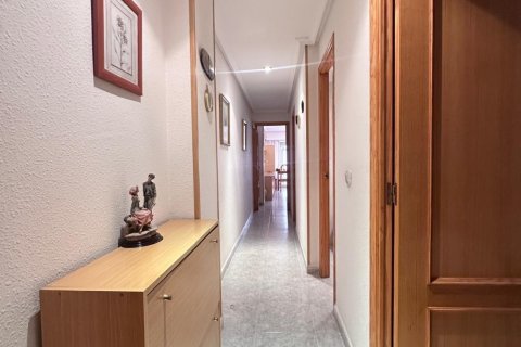 Apartment à vendre à Torrevieja, Alicante, Espagne, 2 chambres, 73 m2 No. 184199 - photo 2