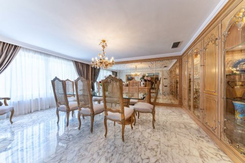 Villa zum Verkauf in Alicante, Spanien 7 Schlafzimmer, 1126 m2 Nr. 146101 - Foto 7