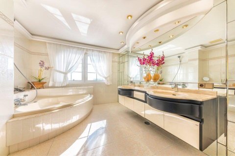 Villa zum Verkauf in Alicante, Spanien 7 Schlafzimmer, 1126 m2 Nr. 146101 - Foto 19