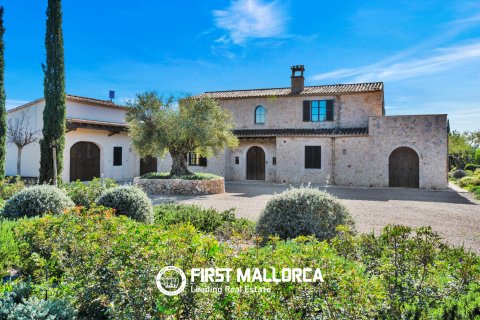 Villa for rent in Bunyola, Mallorca, Spain 5 bedrooms, 381 sq.m. No. 166212 - photo 2