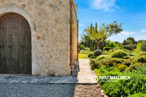 Villa for rent in Bunyola, Mallorca, Spain 5 bedrooms, 381 sq.m. No. 166212 - photo 21