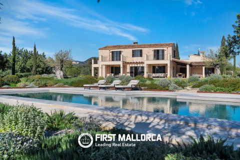 Villa in Bunyola, Mallorca, Spain 5 bedrooms, 381 sq.m. No. 166212