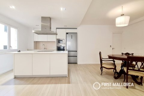 Apartment for rent in Palma de Majorca, Mallorca, Spain 3 bedrooms, 135 sq.m. No. 166209 - photo 2