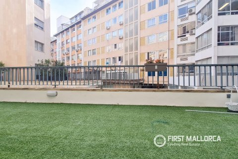 Apartment for rent in Palma de Majorca, Mallorca, Spain 3 bedrooms, 135 sq.m. No. 166209 - photo 22