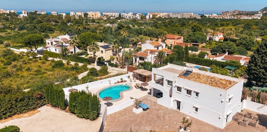 Villa à Javea, Alicante, Espagne 6 chambres, 290 m2 No. 178507