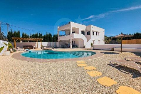Villa à vendre à Javea, Alicante, Espagne, 6 chambres, 290 m2 No. 178507 - photo 3