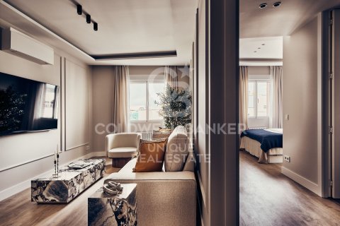 Apartment à vendre à Madrid, Espagne, 2 chambres, 90 m2 No. 178504 - photo 3