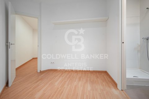 Apartment à vendre à Barcelona, Espagne, 4 chambres, 127 m2 No. 178502 - photo 22