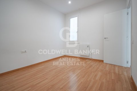 Apartment à vendre à Barcelona, Espagne, 4 chambres, 127 m2 No. 178502 - photo 13
