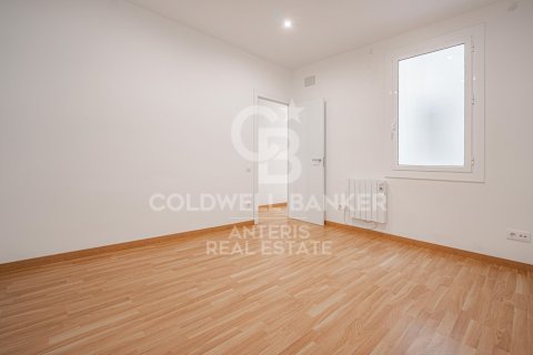Apartment à vendre à Barcelona, Espagne, 4 chambres, 127 m2 No. 178502 - photo 21