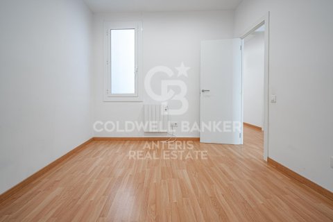 Apartment à vendre à Barcelona, Espagne, 4 chambres, 127 m2 No. 178502 - photo 12