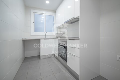 Apartment à vendre à Barcelona, Espagne, 4 chambres, 127 m2 No. 178502 - photo 9