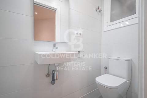 Apartment à vendre à Barcelona, Espagne, 4 chambres, 127 m2 No. 178502 - photo 25