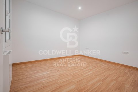 Apartment à vendre à Barcelona, Espagne, 4 chambres, 127 m2 No. 178502 - photo 19