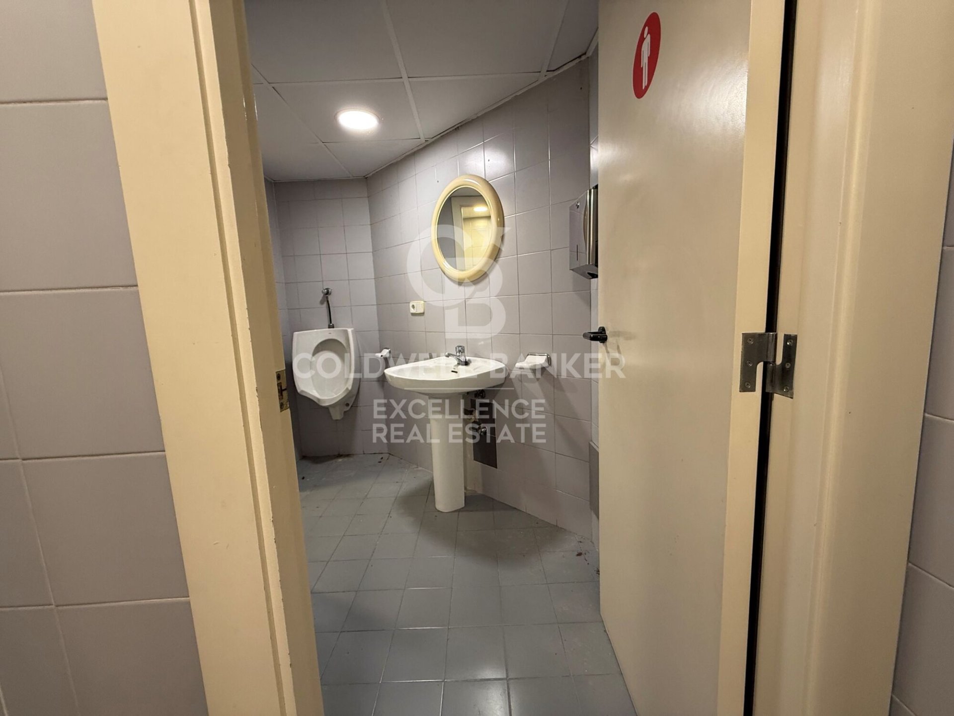 Propiedad comercial en Valencia, València, España 212 m2 No. 178503
