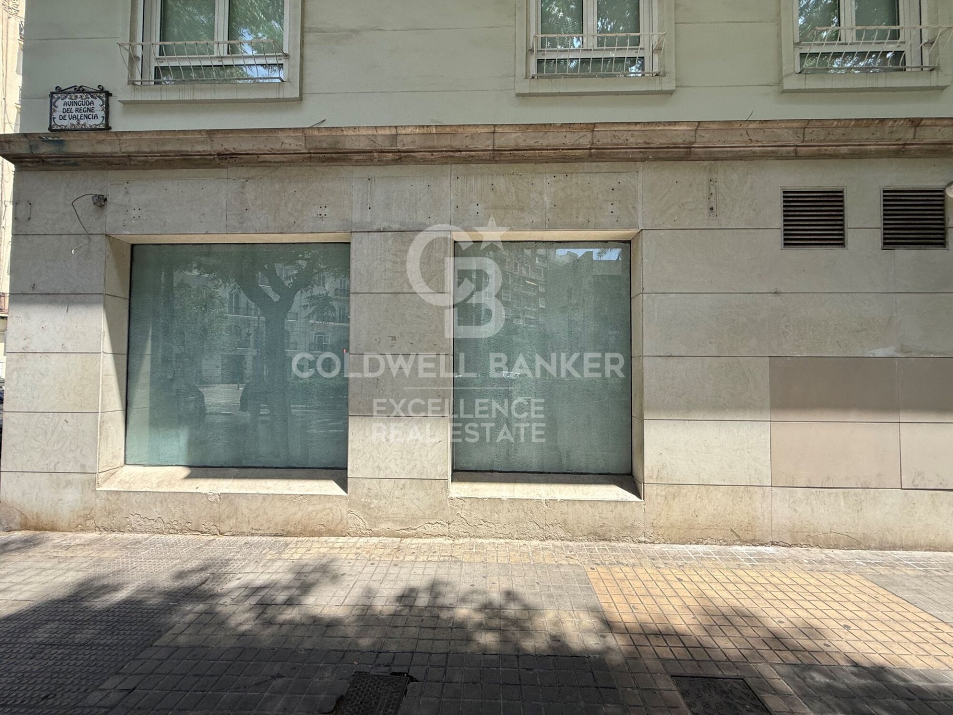 Propiedad comercial en Valencia, València, España 212 m2 No. 178503
