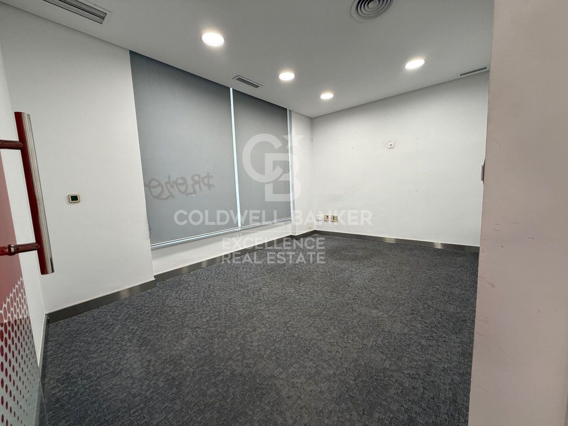 Propiedad comercial en Valencia, València, España 212 m2 No. 178503