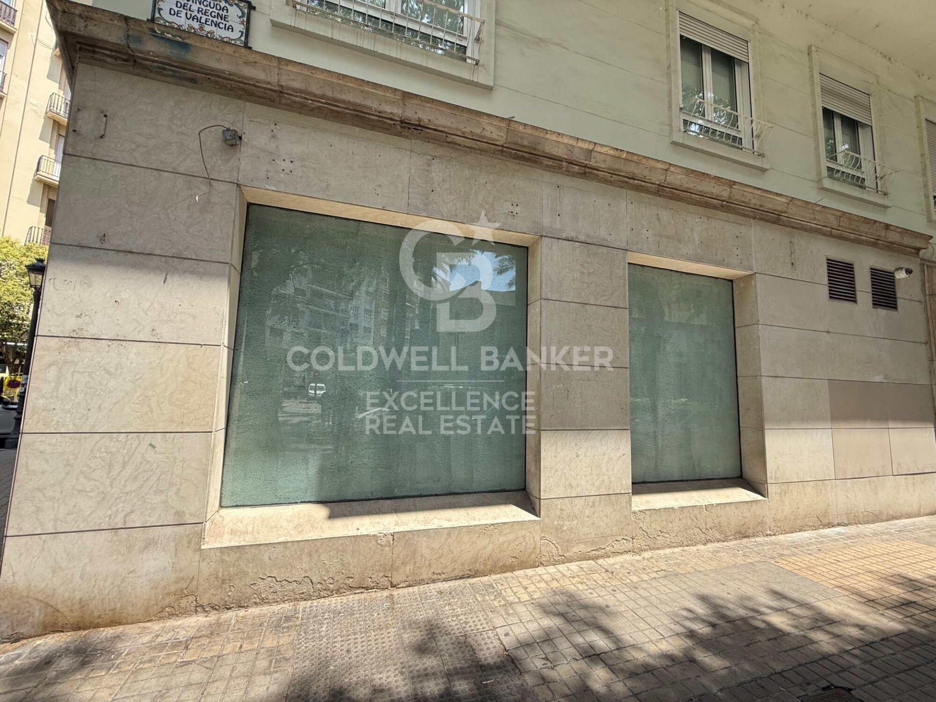 Propiedad comercial en Valencia, València, España 212 m2 No. 178503