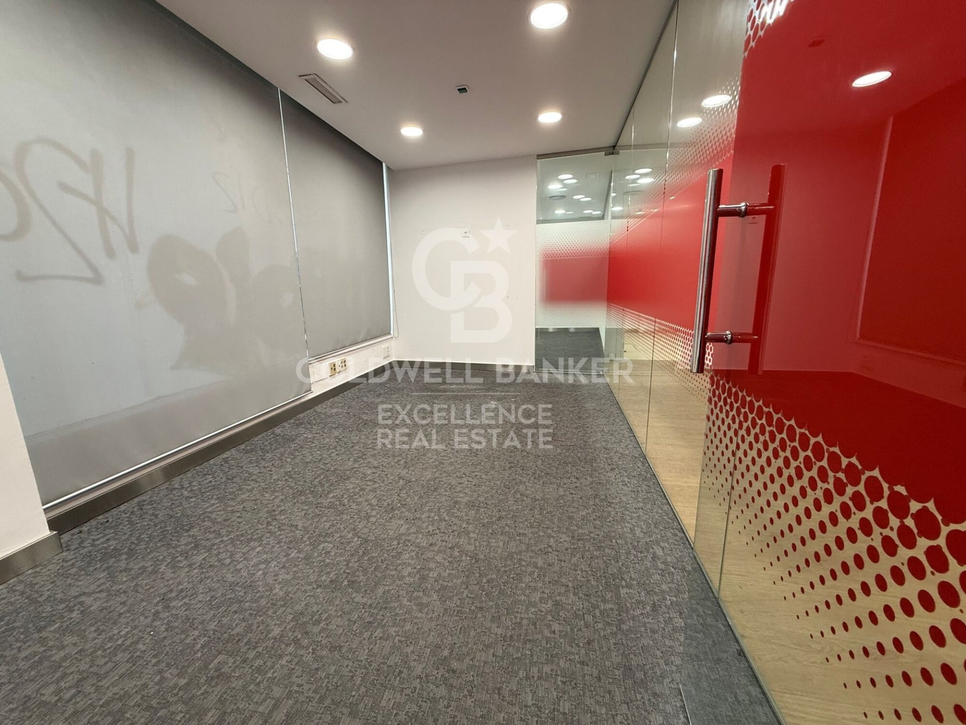 Propiedad comercial en Valencia, València, España 212 m2 No. 178503