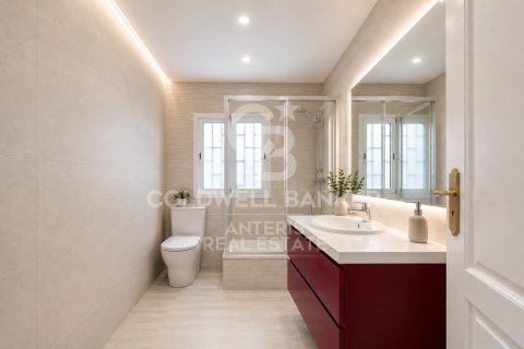 Apartment à vendre à Barcelona, Espagne, 3 chambres, 127 m2 No. 178506 - photo 15