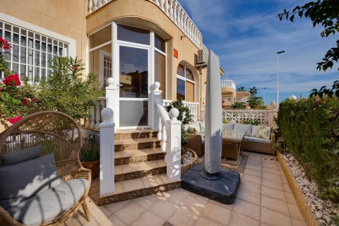 Villa pārdošanā Torrevieja, Alicante, Spānijā 3 istabas, 105 m2 Nr. 146881 - attēls 1