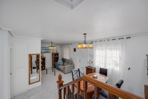 Villa pārdošanā Torrevieja, Alicante, Spānijā 3 istabas, 105 m2 Nr. 146881 - attēls 12