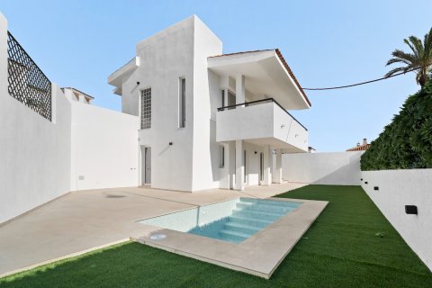 Villa i Mijas, Malaga, Spanien 4 sovrum, 178 kvm. Nr. 148175