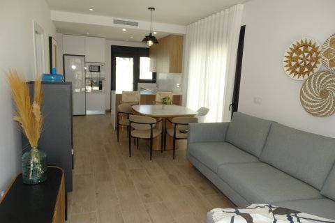 Bungalow à vendre à Pilar de la Horadada, Alicante, Espagne, 2 chambres, 72 m2 No. 189439 - photo 9