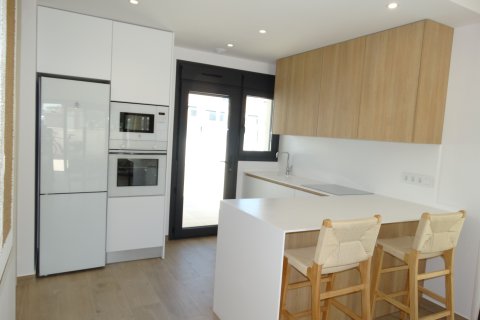 Продажа бунгало в Пилар де ла Орадада, Аликанте, Испания 2 спальни, 79м2 №189438 - фото 14