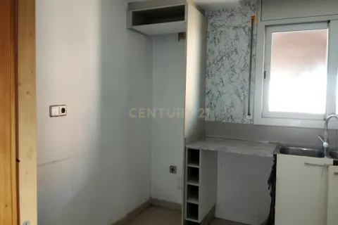 Dzīvoklis pārdošanā Malgrat de Mar, Barcelona, Spānijā 4 istabas, 98 m2 Nr. 167241 - attēls 4