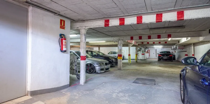 Parking in Granollers, Barcelona, Spain 230 sq.m. No. 167239