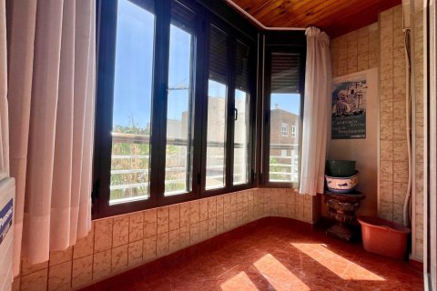 Apartamento en venta en Torrevieja, Alicante, España 3 dormitorios, 97 m2 No. 190011 - foto 5