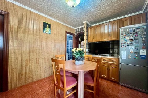 Apartamento en venta en Torrevieja, Alicante, España 3 dormitorios, 97 m2 No. 190011 - foto 6