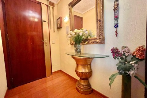 Apartamento en venta en Torrevieja, Alicante, España 3 dormitorios, 97 m2 No. 190011 - foto 18
